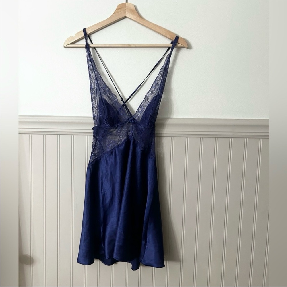 Y2K Rare Victoria's Secret Small Lace Purple/Blue Lace Babydoll Lingerie